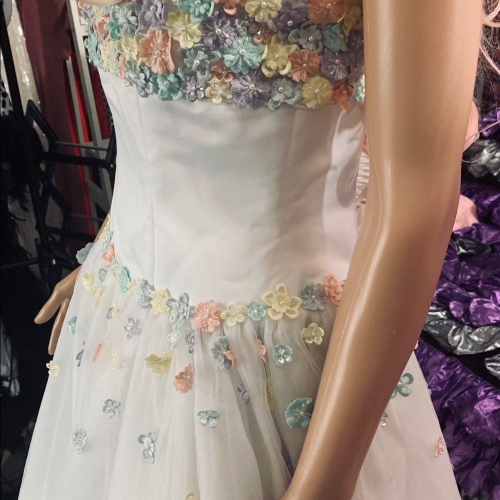 Wedding dress by Giovanni